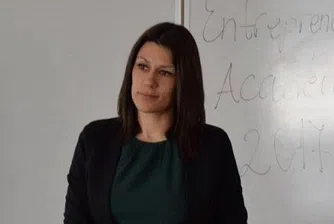 Лекторите на Шумът на парите - Евелина Ван Менсел