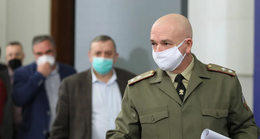 Спад в новите случаи на коронавирус у нас. Колко са те за ден?