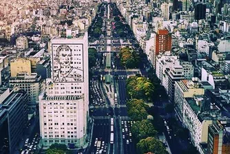 Прекосете с нас най-широката улица в света (снимки + видео)