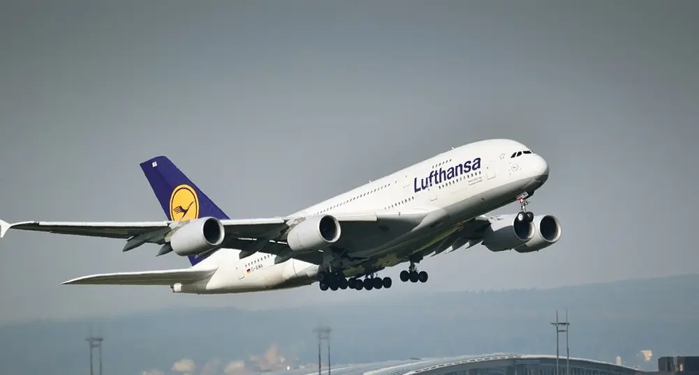 Lufthansa отмени около 1300 полета