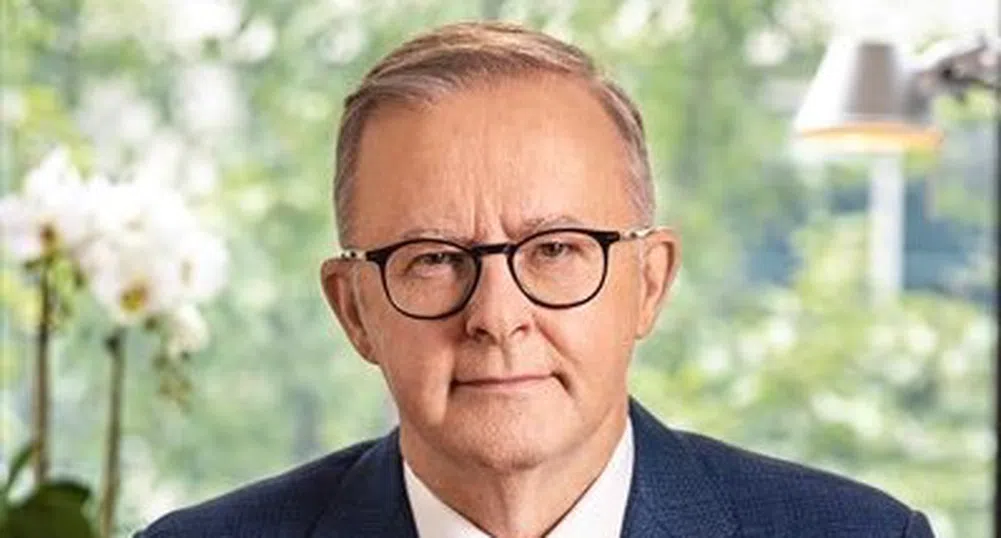 Австралийският премиер защити критикуваната сделка за подводниците