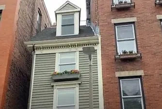 Най-тясната къща в Бостън бе продадена за 1.25 млн. долара