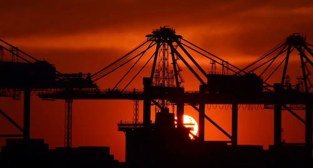 Промишленото производство се свива с 1.2%