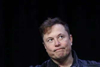 От „умен“ до „ненормален“ – какво мислят съдебните заседатели за Мъск?