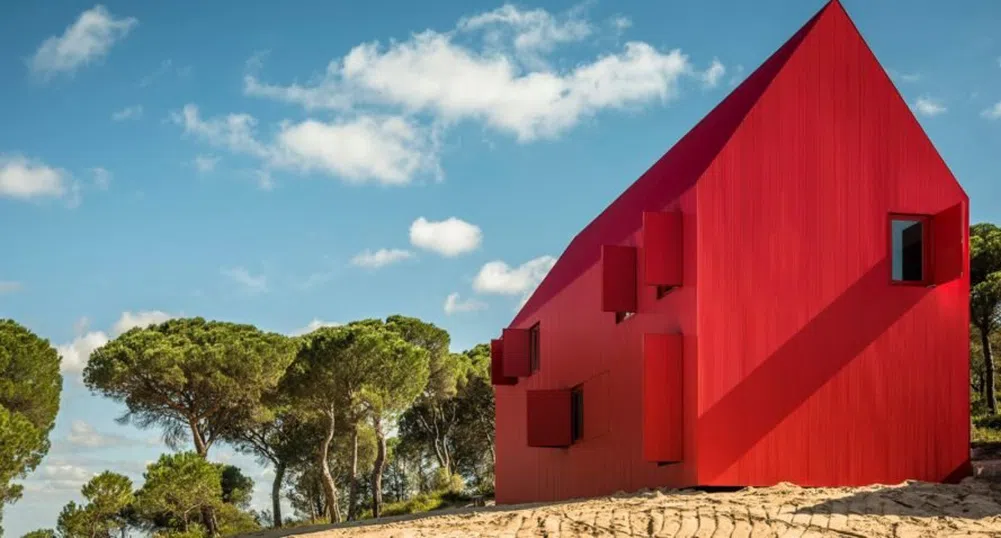 Кървавочервената къща в Португалия