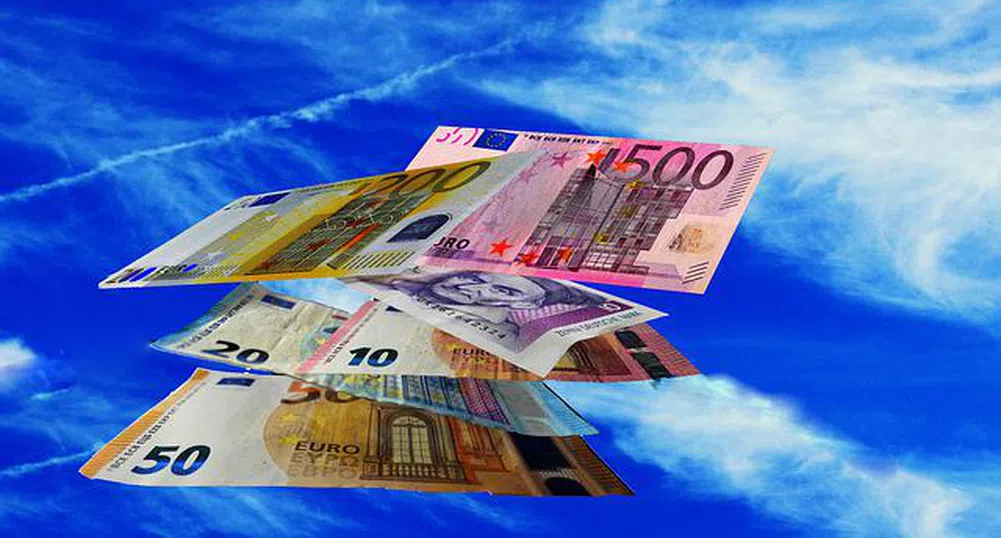 Дъжд от пари валя в столичния квартал "Борово"