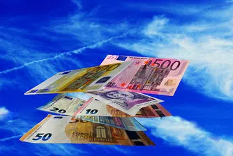 Дъжд от пари валя в столичния квартал "Борово"