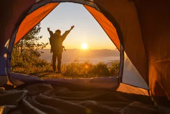 Необикновен заслон по проект на служители на SpaceX, Tesla и Airbnb