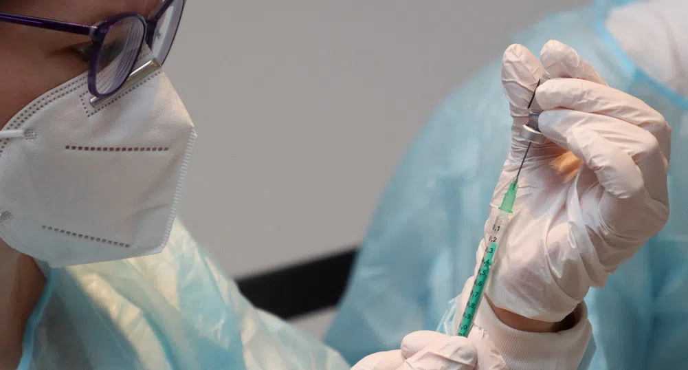 Най-много нови случаи на COVID-19 у нас от 50 дни