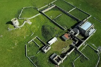 Замък за $37 000 и остров за $190 000. На пазар за имоти в Шотландия