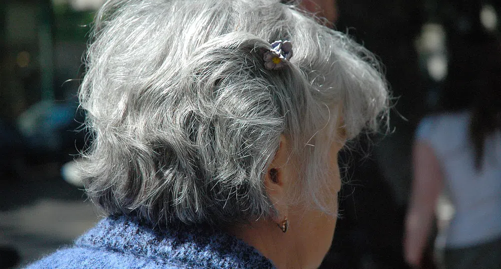 Над 2.1 милиона пенсионери с добавка към пенсиите си за месец декември