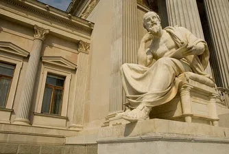 10 мъдри мисли, които ни оставиха милионери, напуснали този свят