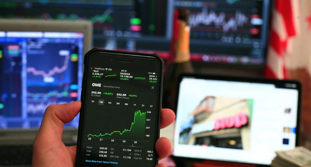 Азиатските индекси се стабилизираха след вчерашните разпродажби