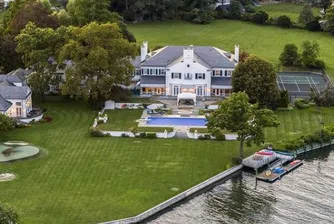 Първото луксозно имение на Ивана и Доналд Тръмп