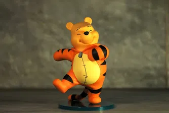 Продадоха дървен мост от книгата за Мечо Пух за 178 000 долара