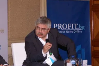 Емил Хърсев: Не съветвам да се обменят спестявания в други валути