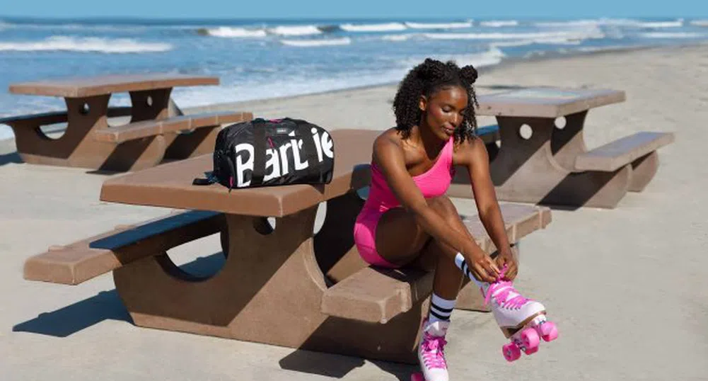 Розово лято. Как марките печелят от фантастичния пластмасов свят на Барби