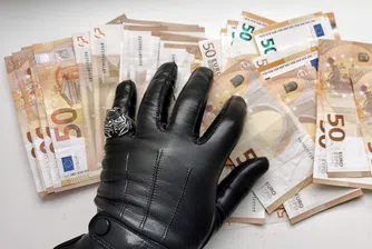 Арестуваха служител на фонд "Земеделие" за подкуп