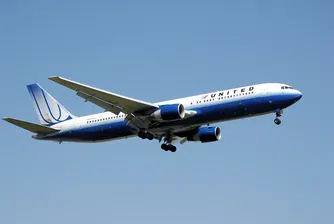 United ще дава $10 000 на пътник, който се откаже от мястото си