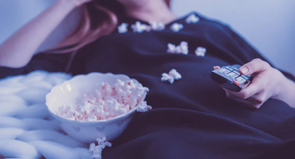 Дават 1000 долара на фенове да гледат филми на Disney цял месец