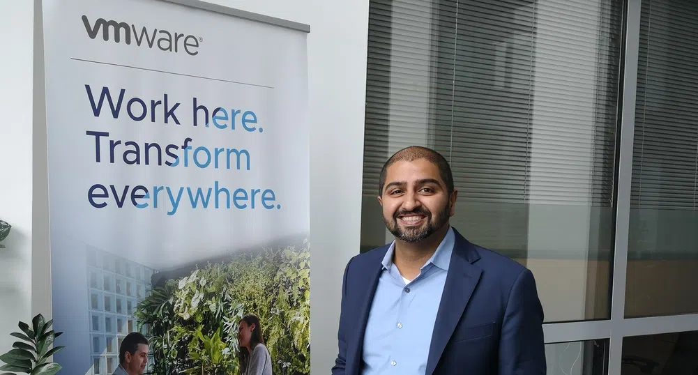 Милин Десаи, VMWare: Бъдещето на бизнеса е в "хибридния облак"