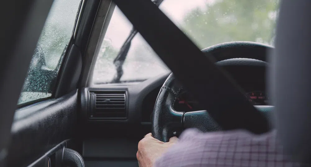 Младеж шофира с над 200 км/ч във Враца, но няма как да го глобят