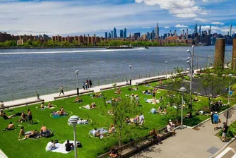 Странни начини, по които се решава проблемът със социалната дистанция