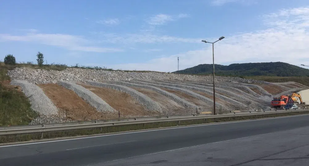 Възстановява се движението при 7-и километър на магистрала Люлин