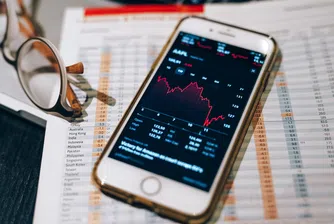 Азиатските акции обърнаха тренда надолу