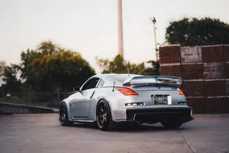 Седалка на Nissan усеща потта и предотвратява катастрофи