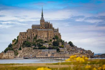 Замъкът в морето. Мон Сен Мишел става на 1000 години
