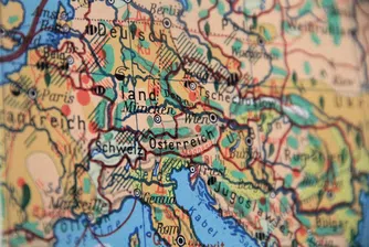 Европа може да затвори външните си граници за месец