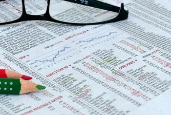 Търсенията на Dow Jones в Google растат. Притеснително ли е това?