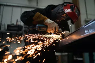 Спад на печалбите в промишлеността задълбочава икономическата криза в Китай