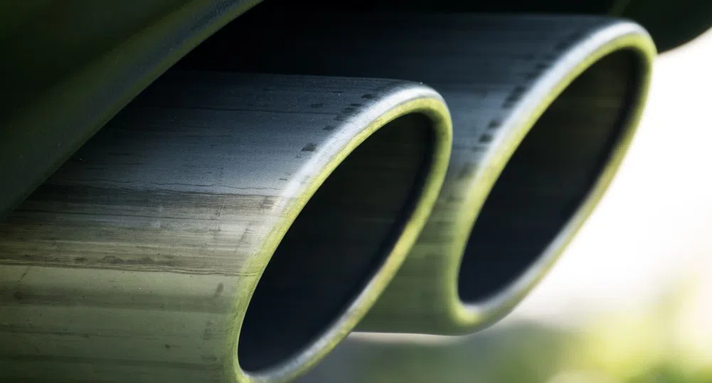 70% от колите може да не минат годишен преглед заради екостикерите