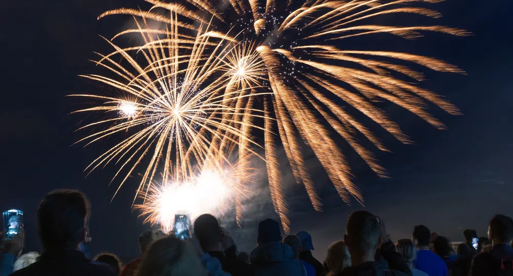 Повече от половината българи не искат фойерверки за Нова година