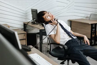 Как тихото напускане се зароди в Китай и обхвана целия свят