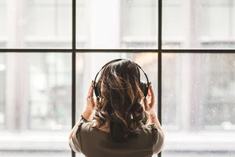 Докосни, за да чуеш. Чуй, за да видиш. Сетивата не са това, което са