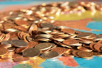 Сумите по депозити и кредити нарастват през януари