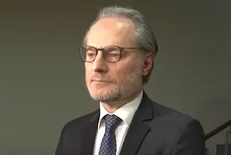 Издигат Лозан Панов за президент