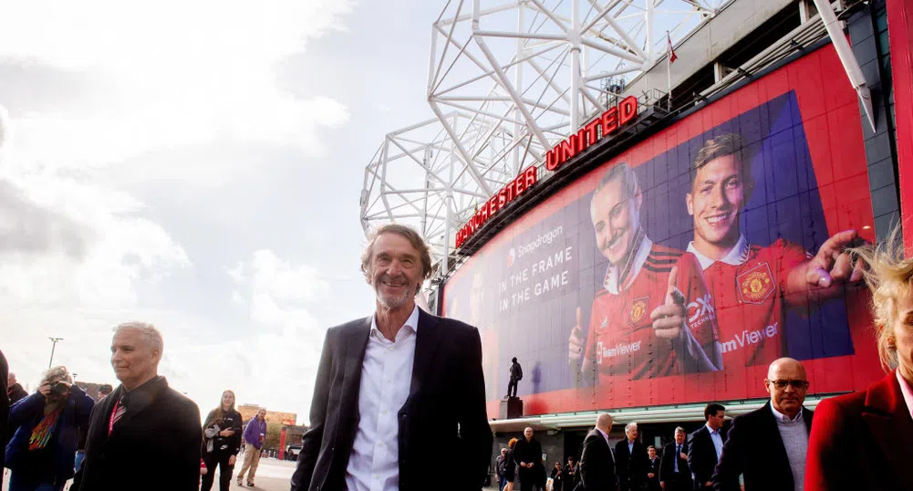 Манчестър Юнайтед от Катар до Ратклиф: Кой иска най-ценния британски актив