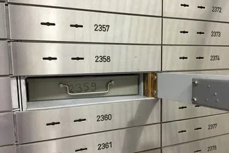 Забраняват анонимните сейфове в банките