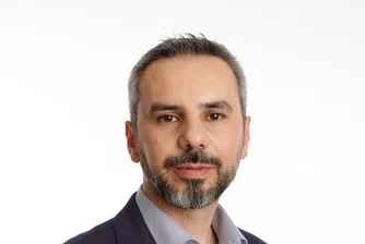 Александрос Цицос поема ПР отдела на guts&brainsDDB