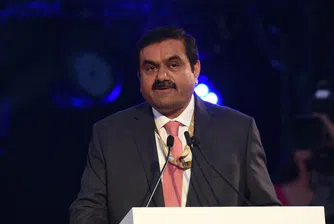 След като изгуби $80 милиарда, Адани отново е най-богатият човек в Азия