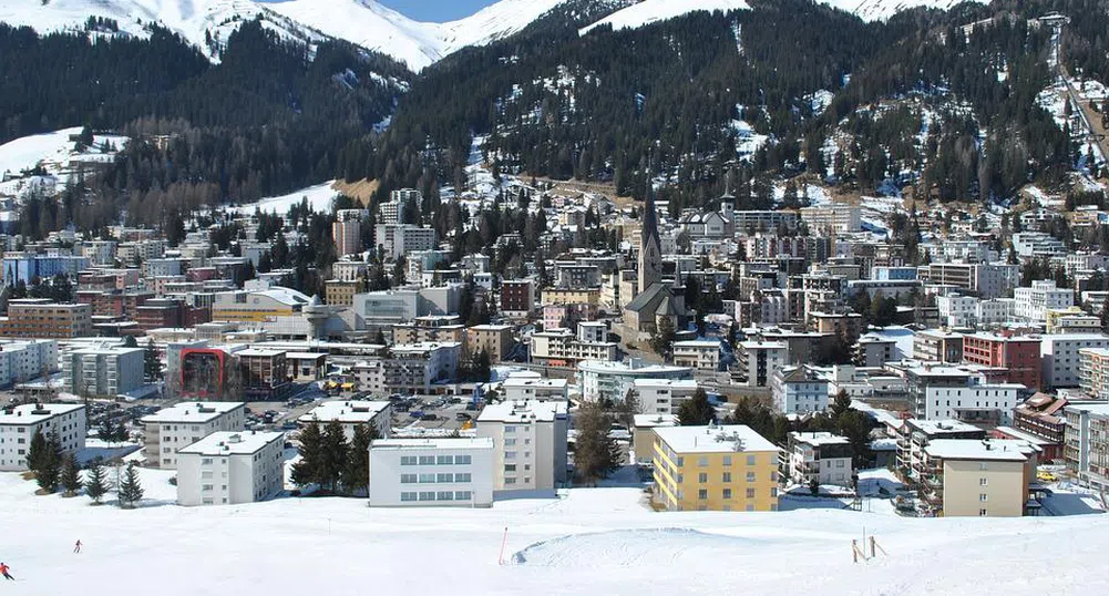 Давос 2022 - без Русия и по сандали