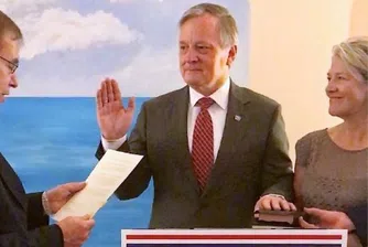 Той има 90 млрд. долара за инвестиране и иска да уволни Уолстрийт