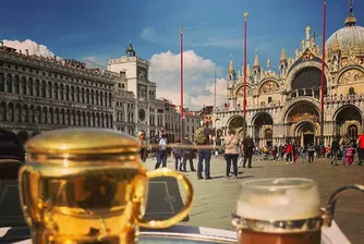 10 бара от филмите, които можете да посетите в реалния живот