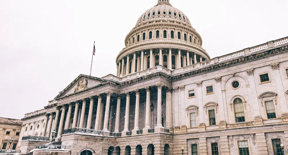 Снежна буря връхлетя американската столица и региона й