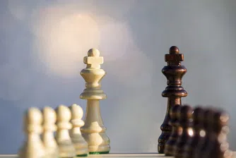 2024: Сблъсък между много съперничещи си разкази