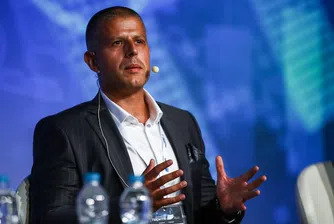 Евгени Василев, Arco: В София се продават панелки за 2000 евро на кв. м